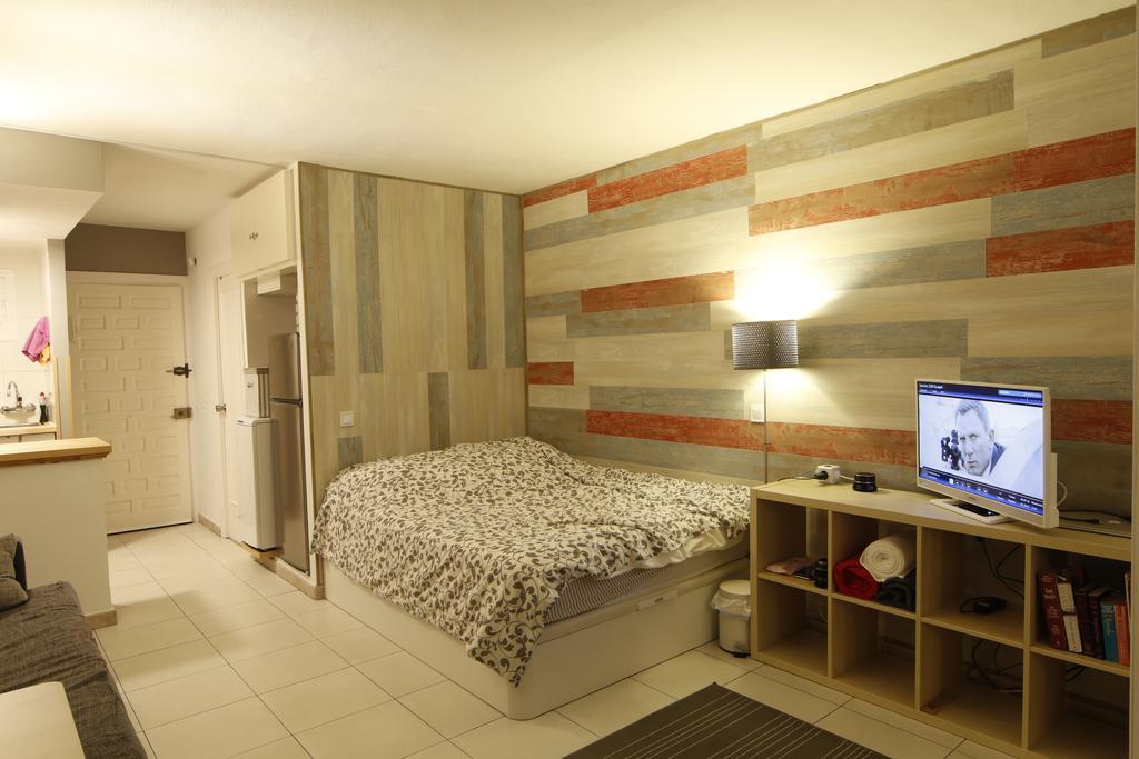 Anna&pierre-noel Apartment. *